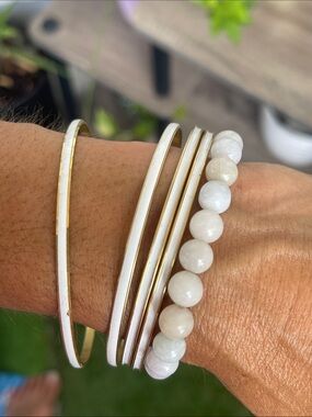 White and Gold Stackable Bangle and Beaded Bracelet Set